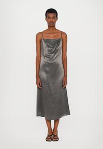 Повседневное платье TRINE MM, зеленый