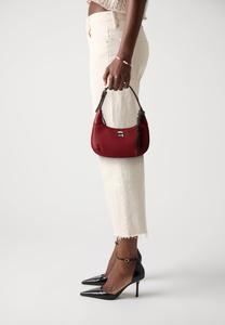 Сумка IKON GRAINY ROUND SHOULDERBAG KARL LAGERFELD, красный