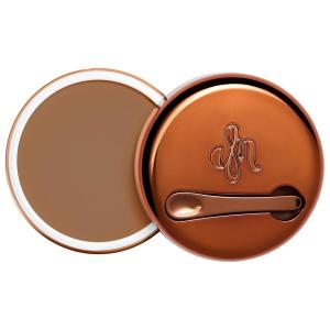 Бальзам-пудра Yummy Skin Blurring Balm Powder - тонирующая основа под макияж. Danessa Myricks Beauty, 0.63 oz /18 g, 6.5