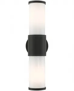 Уличный настенный фонарь Norfolk с двумя плафонами, соответствующий требованиям ADA Livex, черный