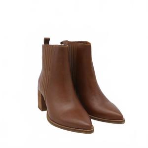 Stivali New York Женские сапоги Stagecoach коричневого цвета