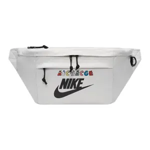 Nike Тканевая поясная сумка через плечо унисекс светло-бежевая, Quirky Letter