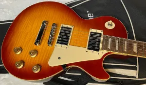 Электрогитара Epiphone Les Paul Standard '50s - Вишнево-солнечный градиент - Прекрасная текстура волны - Вес всего 8,7 фунтов - Чехол для переноски - Авторизованный дилер - G05178