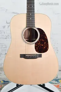 Новая акустическая электрогитара Martin D-16E, цвет Natural, в мягком чехле