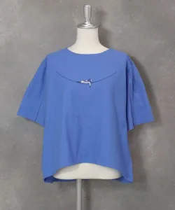 Футболка с разрезом на рукаве и крутой вышивкой Studio Picone, цвет Blue(065)