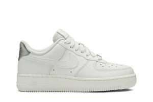 Кроссовки Nike Wmns Air Force 1 '07 ESS 'Platinum Tint', белый