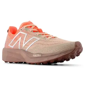 Кроссовки New Balance Fuelcell Venym, оранжевый