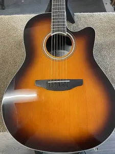 Ovation Celebrity Standard среднего размера с вырезом, двухцветный Sunburst CS24-1