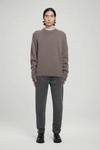 Джинсы "pillar" с зауженными штанинами COS, цвет Wyblakły czarny