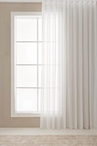 В упаковке 1 очень широкая штора минна Hasta, 268x280 см, белый