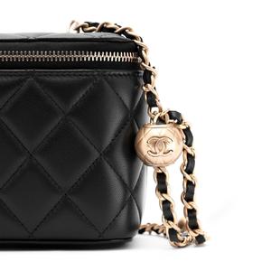 Овчинная сумка-коробка, наплечная сумка, через плечо женская черная CHANEL