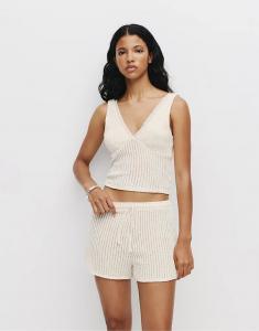 Шорты открытого кроя Pull&Bear бежевого цвета