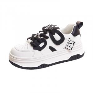 TAFN Низкие женские кроссовки черного цвета