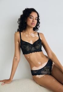 Трусы DORINA HASINA CHEEKY HIPSTER 2 PACK, Black/Red/Black