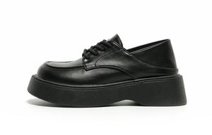 FOREVER 21 Повседневные однобортные туфли женские черные