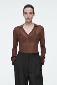 Рубашка поло в рубчик из мерцающего трикотажа COS, красное дерево