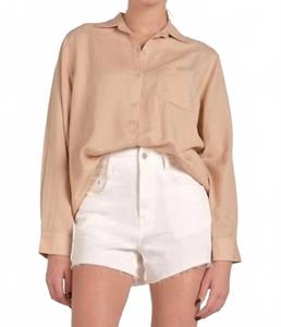 Безупречно удобная рубашка на пуговицах в песочном цвете ELAN, Sand