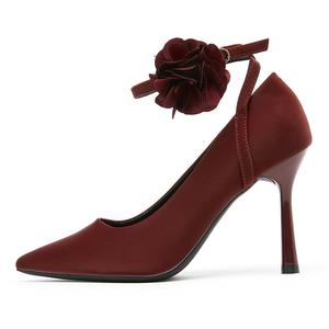 Тонкие туфли на шпильке 9 см женские POOQ, красный