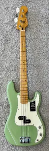 Бас-гитара Fender Player II Precision, гриф из клена, цвет Birch Green - MIM