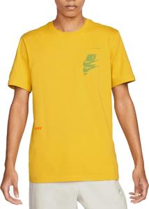 Nike Sportswear Essentials + футболка с принтом Futura Glitch, Yellow