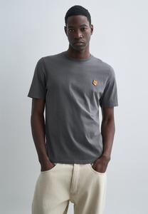 Футболка Maison Kitsuné FOX HEAD REGULAR TEE, Charcoal/Dark Grey