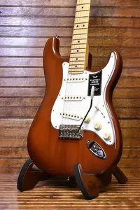 Fender Player II Stratocaster, гриф из клена, прозрачный кофе с молоком