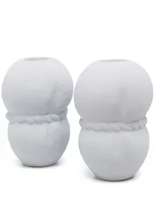 Набор из двух подсвечников Completedworks, серый