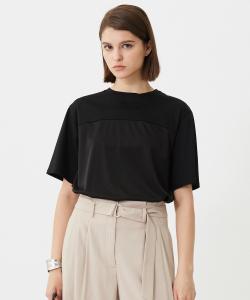 Блузка-футболка из шелковистой ткани