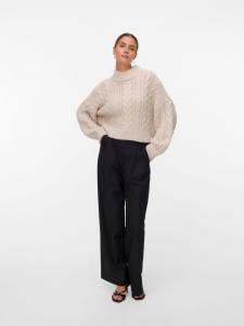 Вязаный свитер серебристо-серого цвета Vero Moda