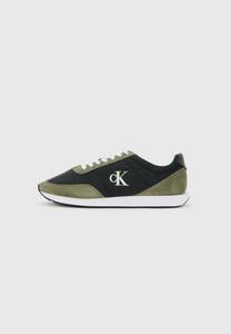 Кроссовки Calvin Klein Jeans RETRO RUNNER, Black/Capers/Bright White/Black