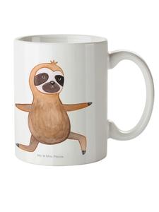 Детская кружка ленивец йога без слов в белом цвете Mr. & Mrs. Panda