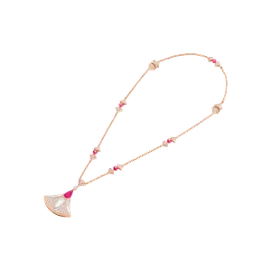 Колье Bulgari Divas' dream из розового золота с рубеллитом, перламутром и бриллиантами