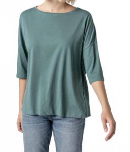 Футболка бойфренда в стиле оверсайз с принтом в виде лозы Lilla P, Vine