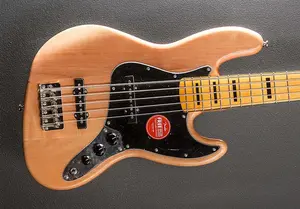 Squier Classic Vibe 70-х Jazz Bass V - Натуральный