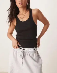 Комплект из 3 маек с круглым вырезом Calvin Klein черного цвета