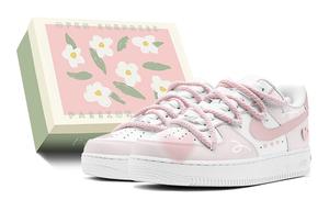 Женские кроссовки для скейтбординга Nike Air Force 1, 	 Pink