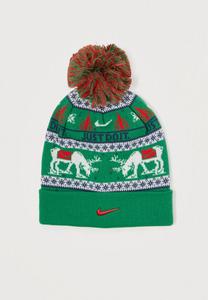 Шапка Nike Sportswear PEAK BEANIE UNISEX, Pine Green/Sail/University Red/Green