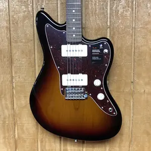 Fender American Performer Jazzmaster