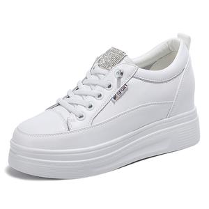 Bull charm Женские лоу-топ скейтборд кроссовки белые, цвет White