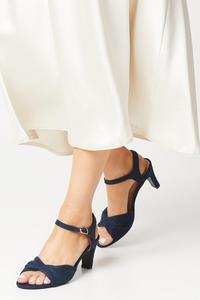 Хорошо для подошвы: широкие босоножки Trisha на каблуке, состоящие из двух частей Dorothy Perkins, темно-синий