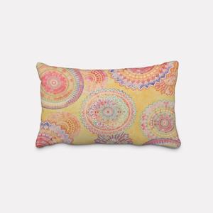 КРАСИВАЯ ЖИЗНЬ. Чехол на подушку для улицы, мандала, акварель, желтый, красочный, размер 60x80 см (ВxШ), размер 60x80 см (ВxШ) Schöner-Leben