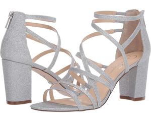 Туфли Jessica Simpson Stassey, серебряный