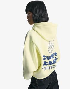 Свитер Bershka с капюшоном и принтом желтого цвета