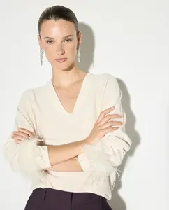 Женский джемпер с V-образным вырезом Woman El Corte Inglés, экрю