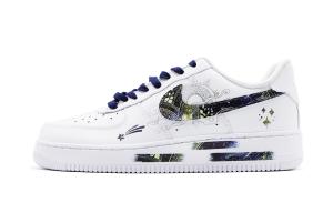 Женские кроссовки для скейтбординга Nike Air Force 1, White/Blue