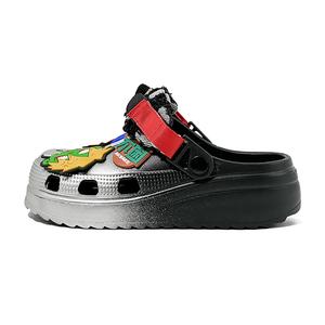 Клоги унисекс OUBT, серебристо-черный