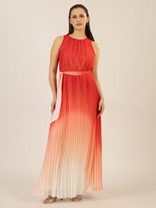 APART Плиссированное платье кораллово-белого цвета
