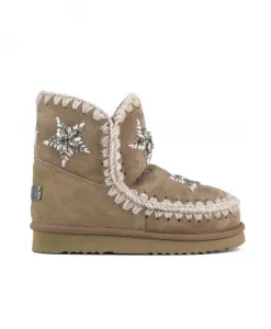 Сапоги эскимосской работы ручной работы с цветочной вышивкой. Mou, коричневый