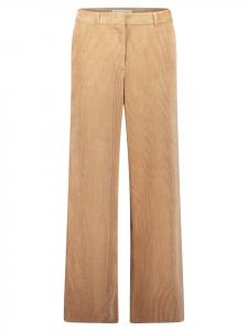 Брюки свободного кроя бежевого цвета BETTY & CO