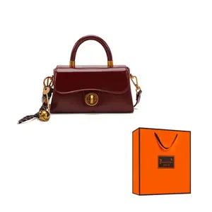 PAYOT Сумка из искусственной кожи обычная женская бордовая